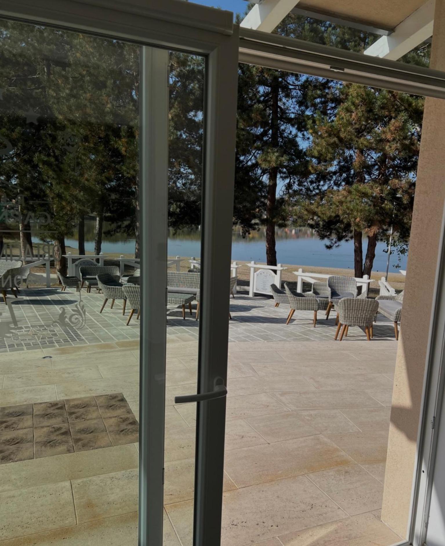 Garni Hotel Oblacinsko Jezero Oblacina Exterior photo